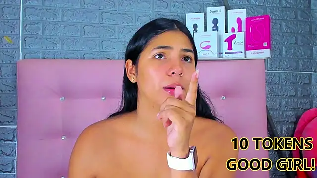 AriannaLewiis online show from 03/19/25, 08:00