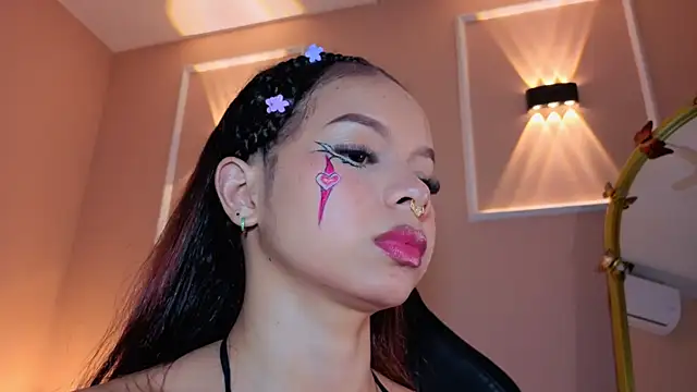 SheilaSmiith online show from 10/28/25, 12:22