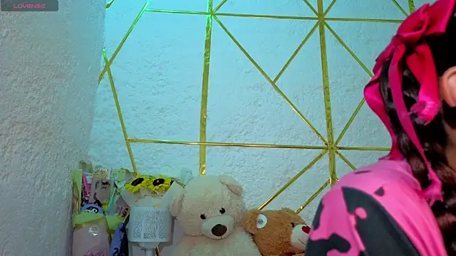 SheilaSmiith online show from 01/12/26, 07:53