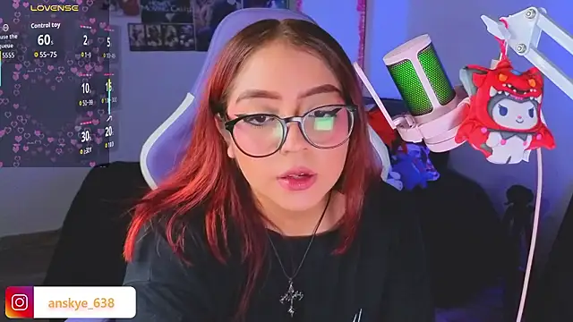 Snapshot of AnngelaSkye chatting on 02/26/26, 06:35 AnngelaSkye online show from 02/26/26, 06:35