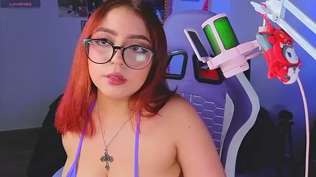 Snapshot of AnngelaSkye chatting on 03/01/26, 05:40 AnngelaSkye online show from 03/01/26, 05:40