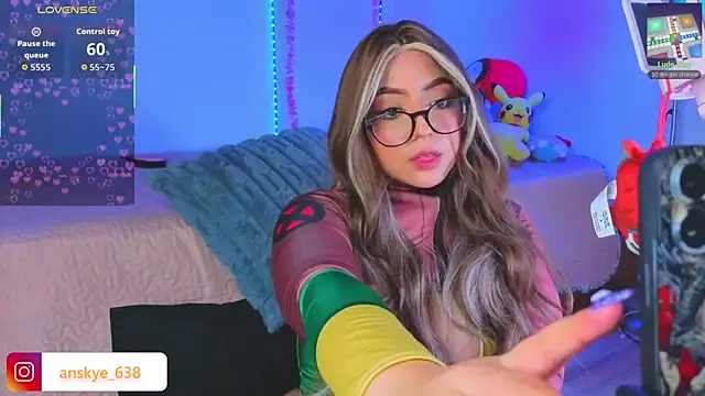 Snapshot of AnngelaSkye chatting on 01/18/26, 05:55 AnngelaSkye online show from 01/18/26, 05:55