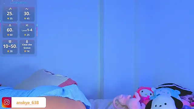 AnngelaSkye online show from 11/27/25, 04:35