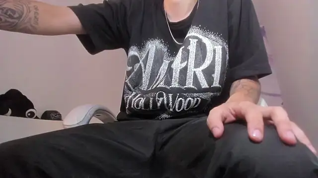 FrannBoy online show from 02/16/26, 04:11