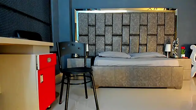 Matureyulyet online show from 11/06/25, 08:24