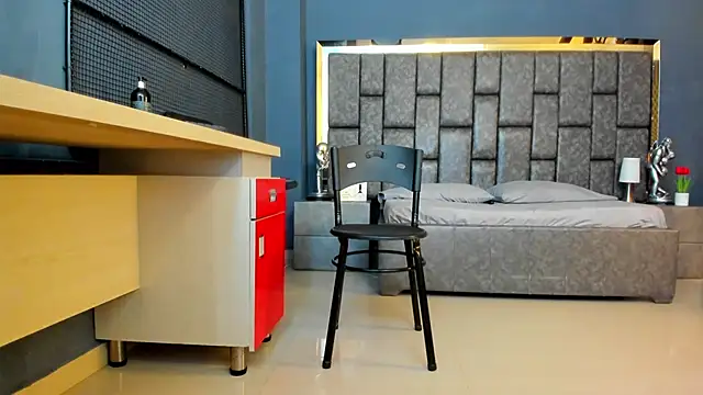 Matureyulyet online show from 11/11/25, 08:47