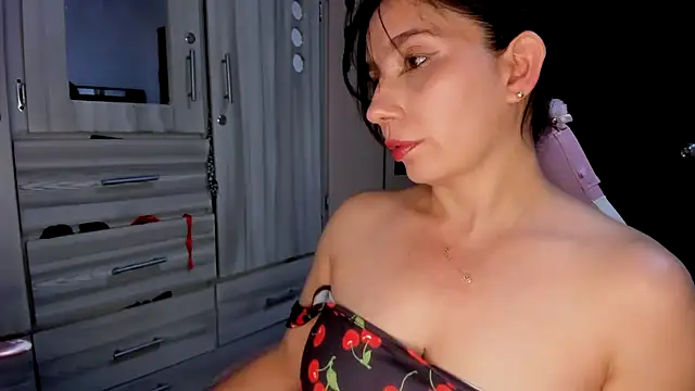 littlelight1 online show from 05/22/26, 01:42