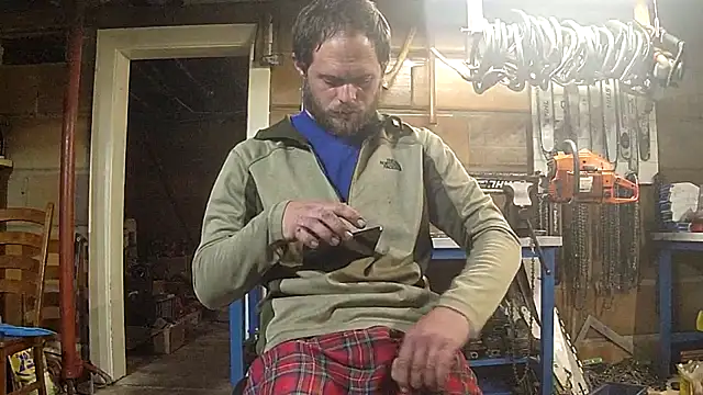 Bigoleslong98765 online show from 04/07/26, 11:17