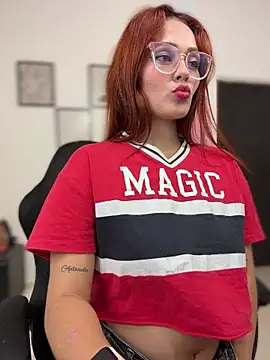 Miss-Abbii online show from 11/13/25, 09:51