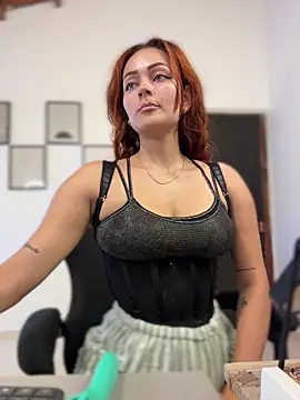 Miss-Abbii online show from 12/04/25, 08:19