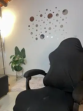 Miss-Abbii online show from 03/26/26, 09:35