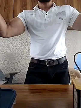 indianguy89 online show from 02/15/26, 06:03