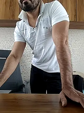 indianguy89 online show from 04/12/26, 05:54