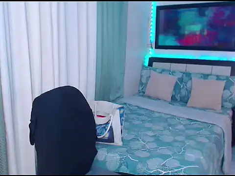 Heavenly Treats online show from 04/08/26, 03:30