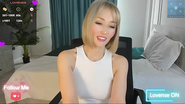 AmiiWong online show from 03/12/25, 05:46