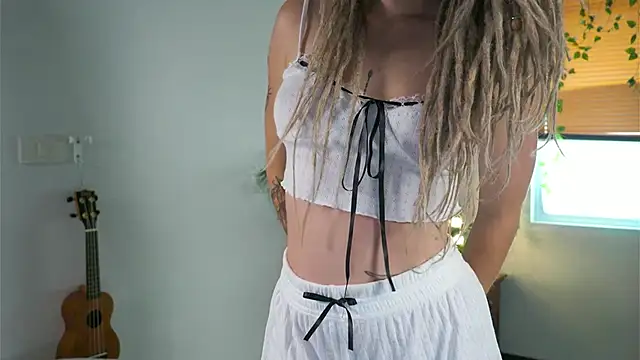 Winnie sweet online show from 12/03/24, 05:59