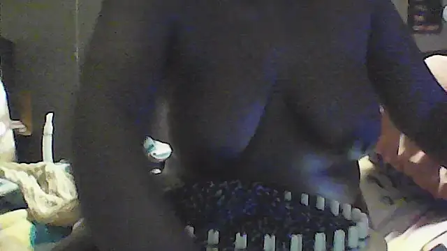 Snapshot of EbonyFetishQueen chatting on 06/04/26, 01:05 EbonyFetishQueen online show from 06/04/26, 01:05