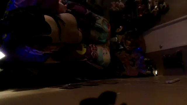 Snapshot of EbonyFetishQueen chatting on 03/25/26, 11:47 EbonyFetishQueen online show from 03/25/26, 11:47