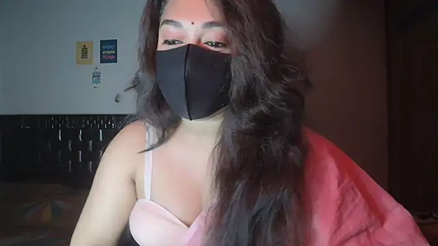 Most-Beautiful-Queen online show from 12/03/25, 07:35