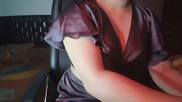 Most-Beautiful-Queen online show from 10/28/25, 06:40