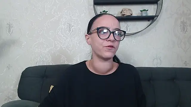 IzabelllNoir online show from 11/08/25, 08:18