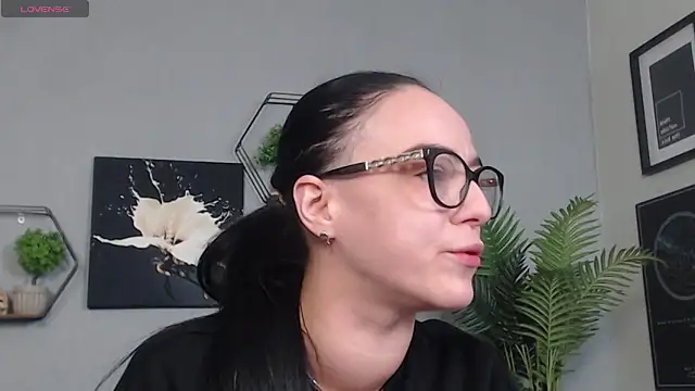 IzabelllNoir online show from 03/27/26, 08:26