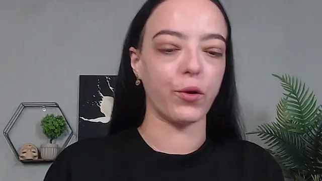 IzabelllNoir online show from 05/05/26, 09:12