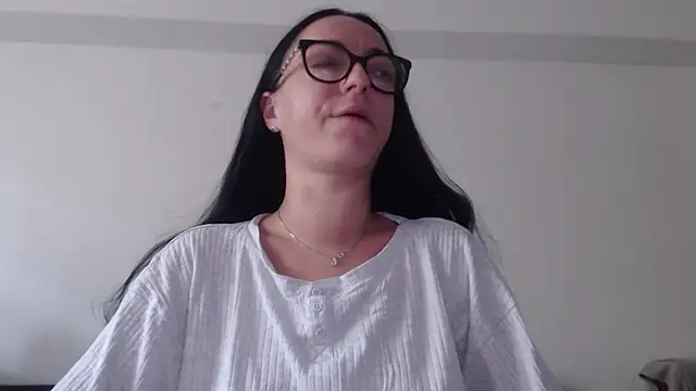 IzabelllNoir online show from 06/02/26, 08:58