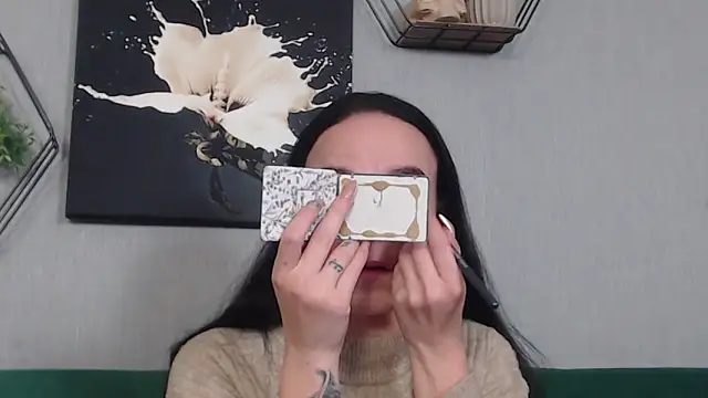 IzabelllNoir online show from 02/07/26, 09:39