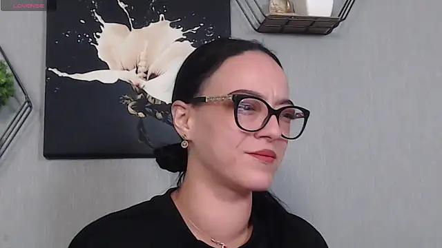 IzabelllNoir online show from 04/08/26, 09:00