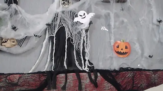 IzabelllNoir online show from 10/20/25, 08:59