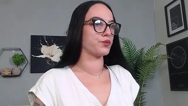IzabelllNoir online show from 04/22/26, 10:11
