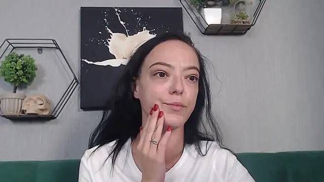 Snapshot of IzabelllNoir chatting on 09/18/25, 10:07 IzabelllNoir online show from 09/18/25, 10:07