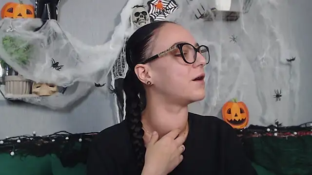 IzabelllNoir online show from 10/26/25, 10:04