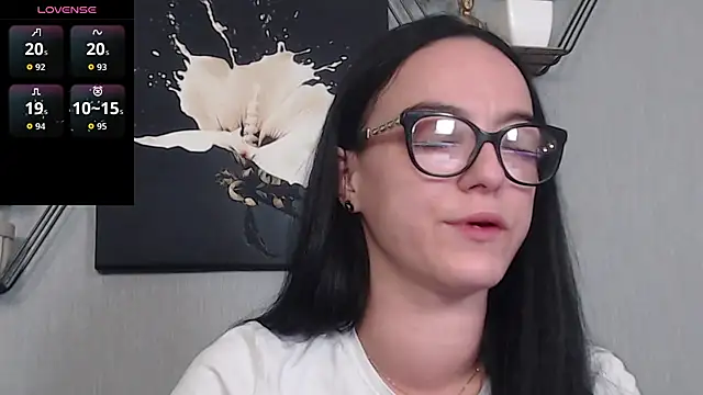 IzabelllNoir online show from 04/14/26, 04:39