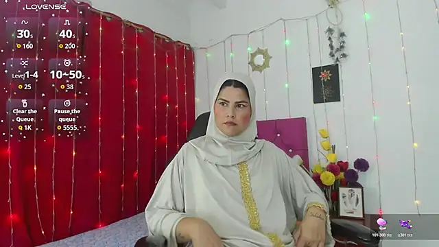 AishaAmin  online show from 04/09/26, 12:11