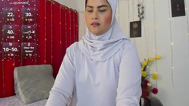 AishaAmin  online show from 05/15/26, 12:14