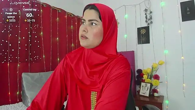 AishaAmin  online show from 05/06/26, 12:09
