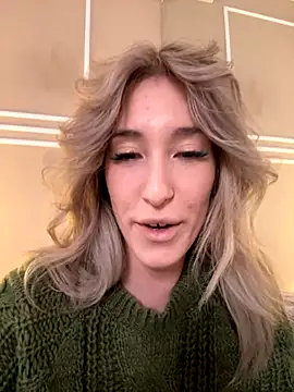 SerenaBennet online show from 11/10/25, 01:38