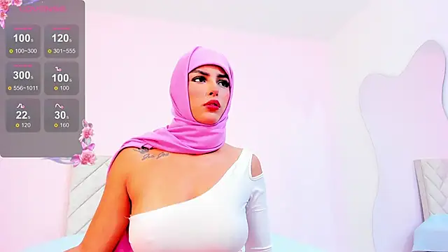 Snapshot of Lea_nahid chatting on 03/18/25, 07:01 Lea nahid online show from 03/18/25, 07:01