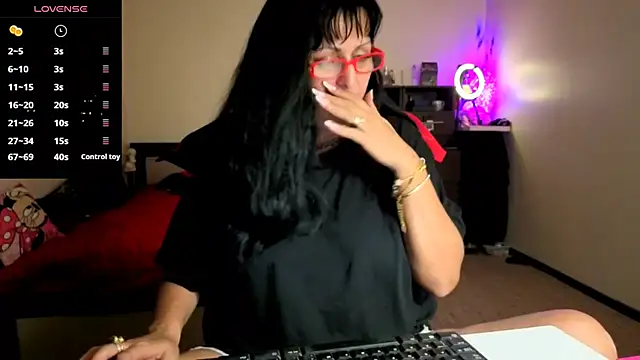 YourDreamLoverr online show from 11/20/25, 12:33