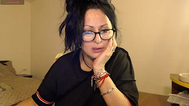 YourDreamLoverr online show from 03/08/25, 03:39