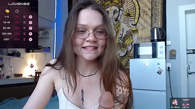 cranberry hot online show from 05/21/26, 08:34