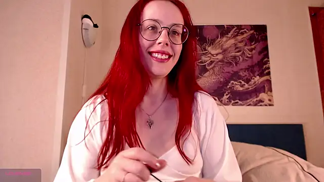 Snapshot of VanessaLincum chatting on 12/21/25, 07:32 VanessaLincum online show from 12/21/25, 07:32