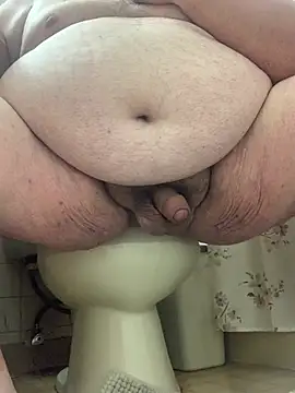 Snapshot of xxxtremlydirtyman chatting on 06/02/26, 12:10 xxxtremlydirtyman online show from 06/02/26, 12:10