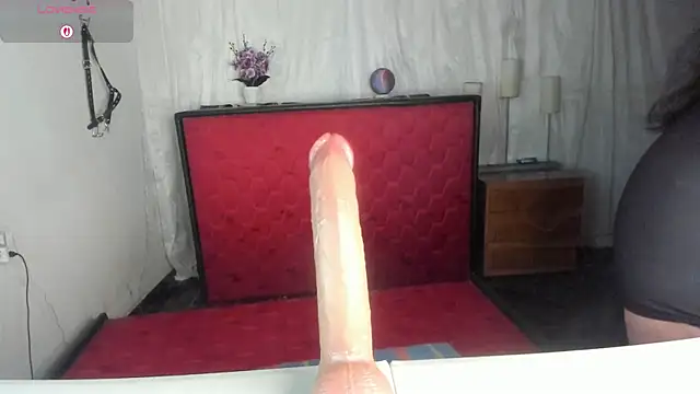 Snapshot of kirara_dirty chatting on 05/28/26, 08:11 kirara dirty online show from 05/28/26, 08:11