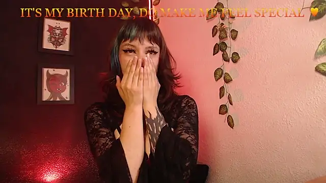 niakat  online show from 06/06/26, 05:34