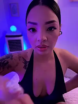 Sara LipsX online show from 01/11/26, 08:27