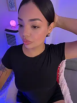 Sara LipsX online show from 12/19/25, 02:37