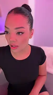 Sara LipsX online show from 03/14/26, 01:22